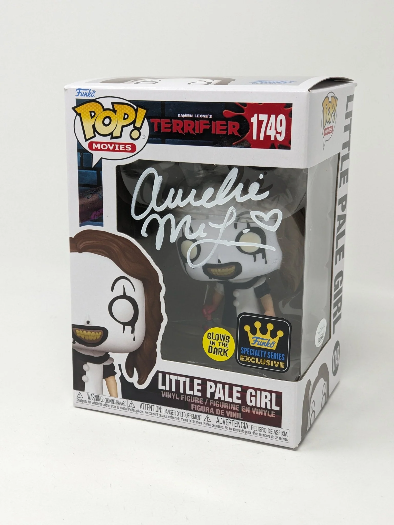 Amelie McLain Little Pale Girl #1749 Signed Funko Pop JSA Certified Autograph - Image 4