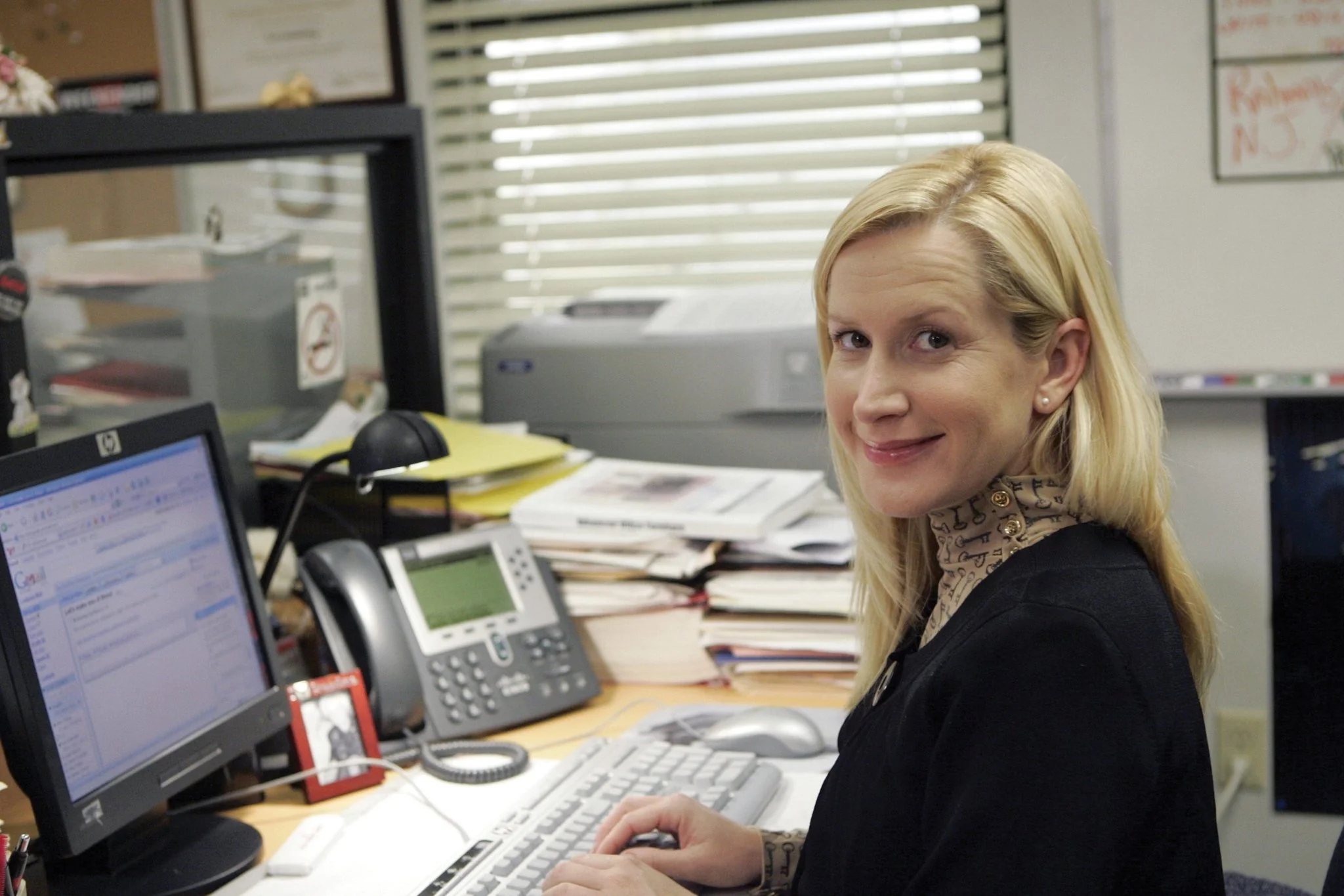 Angela Kinsey: Autograph Signing on Photos, June 30 - Image 16