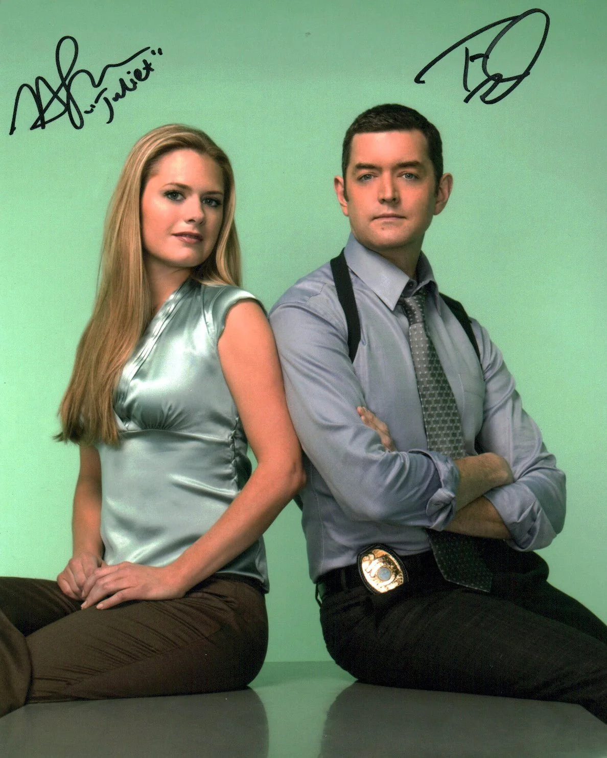 Psych 8x10 Photo Cast x2 Signed Lawson, Omundson JSA Certified Autograph - Image 3