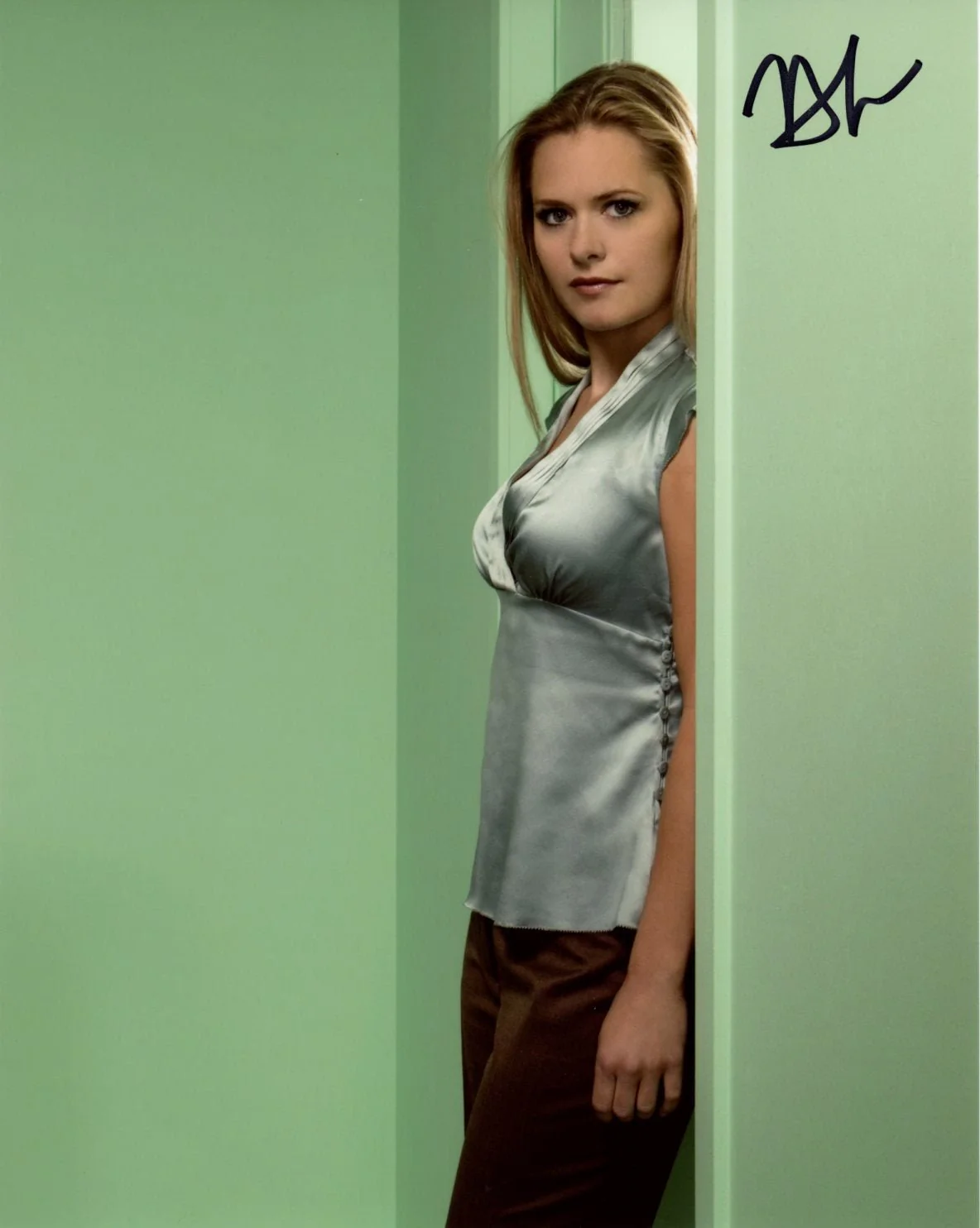 Maggie Lawson Psych 8x10 Signed Photo JSA Certified Autograph